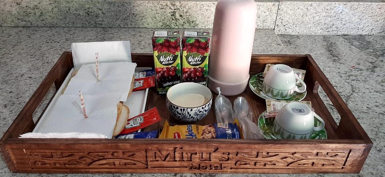 Miru'S Motel Rio Verde Εξωτερικό φωτογραφία